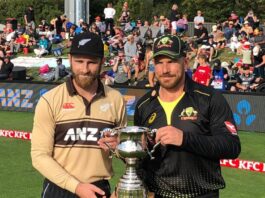 Williamson and Finch with NzvsAus Trophy